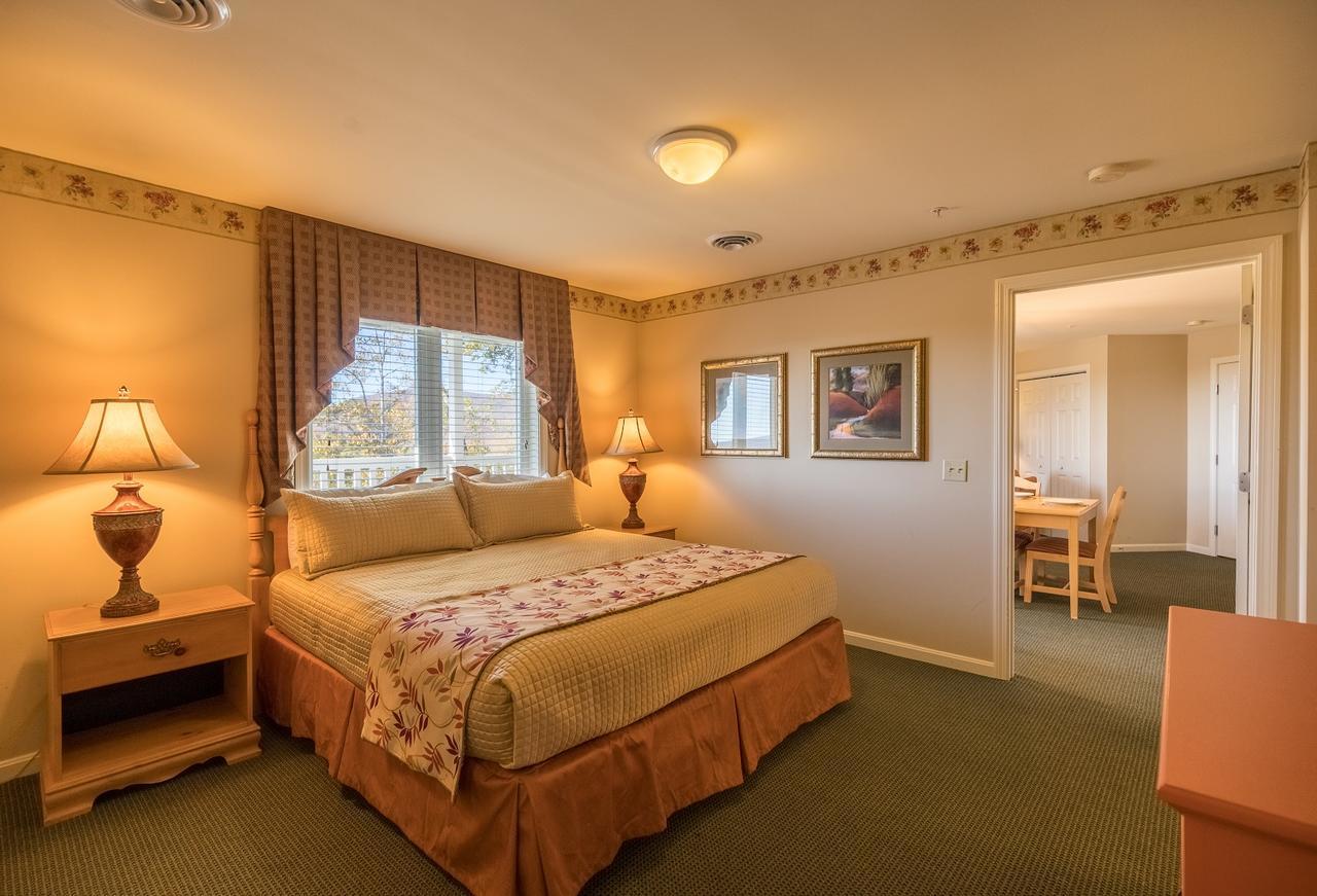 In The Berkshires 5*
